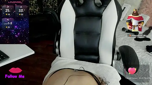 natasha logan  online show from 28, 2, 2025