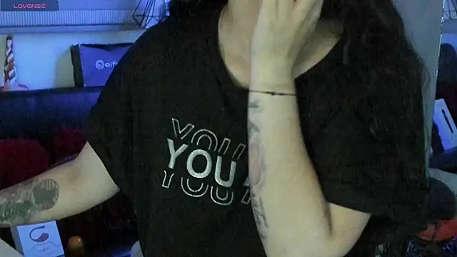 Snapshot of natasha_logan_ chatting on 13, 3, 2026 natasha logan online show from 13, 3, 2026