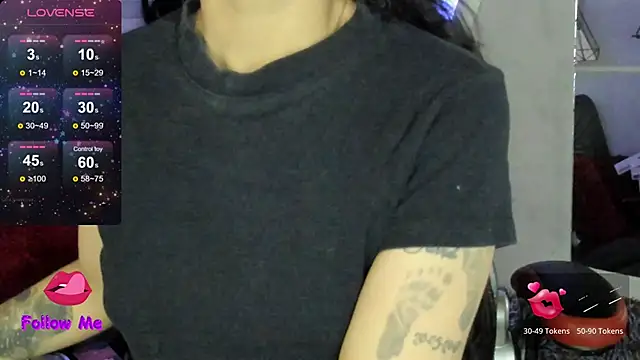 Snapshot of natasha_logan_ chatting on 24, 3, 2026 natasha logan online show from 24, 3, 2026