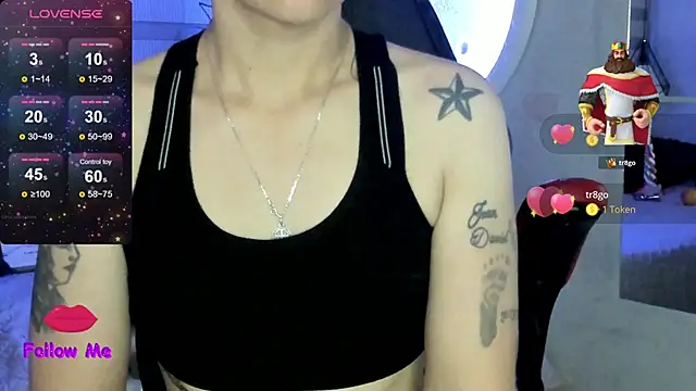 Snapshot of natasha_logan_ chatting on 13, 4, 2026 natasha logan online show from 13, 4, 2026