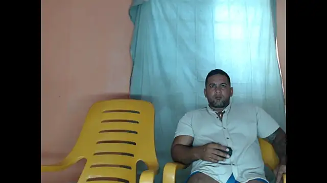 Snapshot of lover_1994 chatting on 31, 3, 2026 lover 1994 online show from 31, 3, 2026