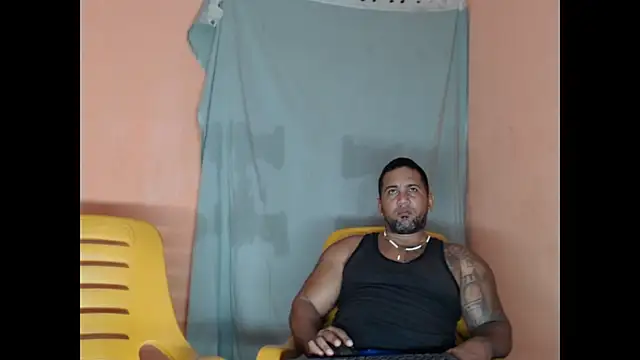 Snapshot of lover_1994 chatting on 8, 4, 2026 lover 1994 online show from 8, 4, 2026