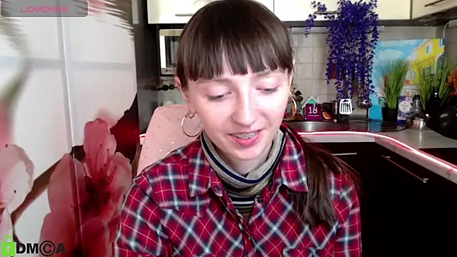 TayanaJons online show from 9, 3, 2026