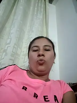 Snapshot of selena_gomez2 chatting on 7, 5, 2026 selena gomez2 online show from 7, 5, 2026