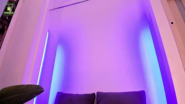 Snapshot of ErikaLust chatting on 3, 2, 2026 ErikaLust online show from 3, 2, 2026