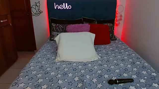 Snapshot of antonella_sweet33 chatting on 12, 1, 2025 antonella sweet33 online show from 12, 1, 2025