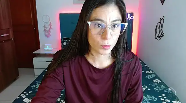 Snapshot of antonella_sweet33 chatting on 27, 2, 2025 antonella sweet33 online show from 27, 2, 2025