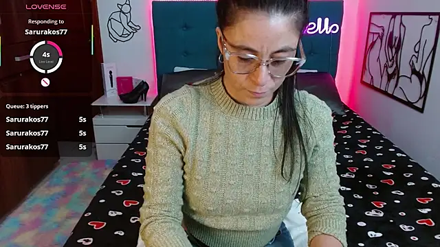 Snapshot of antonella_sweet33 chatting on 13, 11, 2025 antonella sweet33 online show from 13, 11, 2025