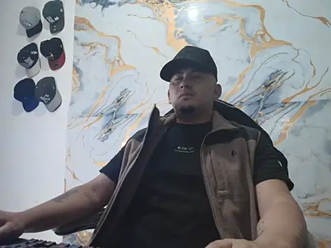 Snapshot of myke_andrade chatting on 29, 5, 2026 myke andrade online show from 29, 5, 2026