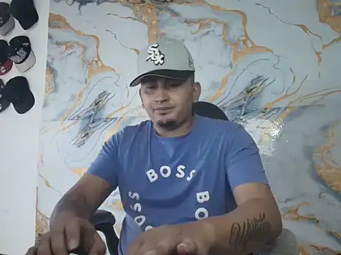 Snapshot of myke_andrade chatting on 1, 6, 2026 myke andrade online show from 1, 6, 2026