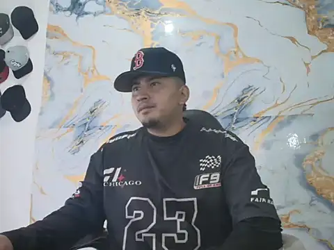Snapshot of myke_andrade chatting on 5, 6, 2026 myke andrade online show from 5, 6, 2026