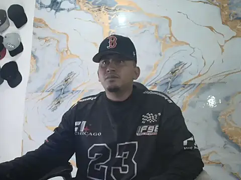 Snapshot of myke_andrade chatting on 5, 6, 2026 myke andrade online show from 5, 6, 2026