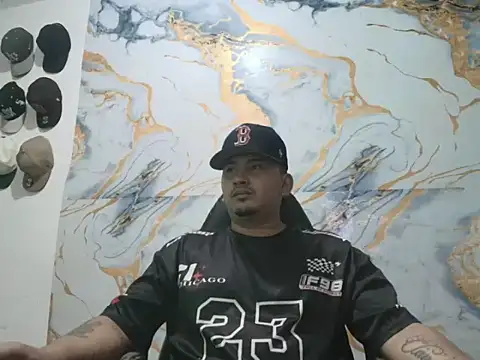 Snapshot of myke_andrade chatting on 18, 6, 2026 myke andrade online show from 18, 6, 2026