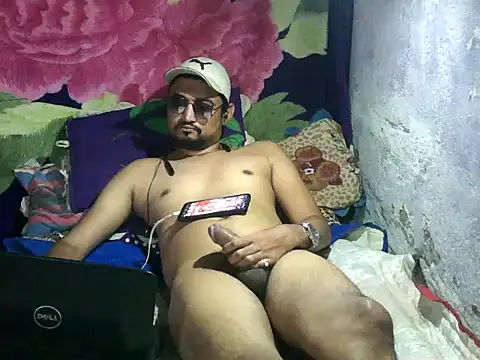 Snapshot of Rocobodymassager chatting on 5, 2, 2026 Rocobodymassager online show from 5, 2, 2026