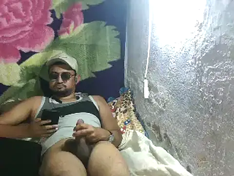 Snapshot of Rocobodymassager chatting on 25, 2, 2026 Rocobodymassager online show from 25, 2, 2026