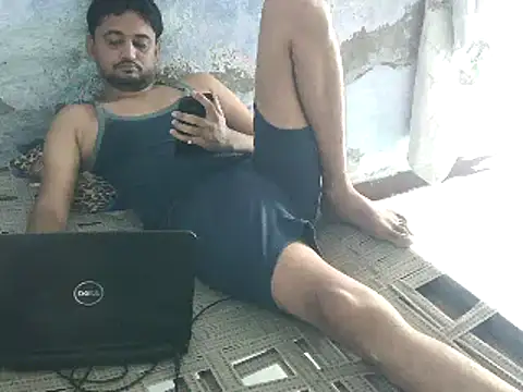 Snapshot of Rocobodymassager chatting on 28, 5, 2026 Rocobodymassager online show from 28, 5, 2026