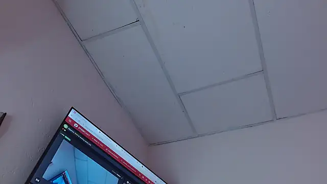 Snapshot of Dakota_bumm chatting on 14, 10, 2025 Dakota bumm online show from 14, 10, 2025