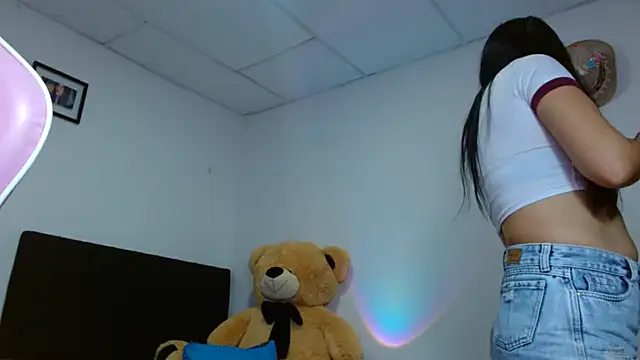 Snapshot of Dakota_bumm chatting on 13, 2, 2026 Dakota bumm online show from 13, 2, 2026