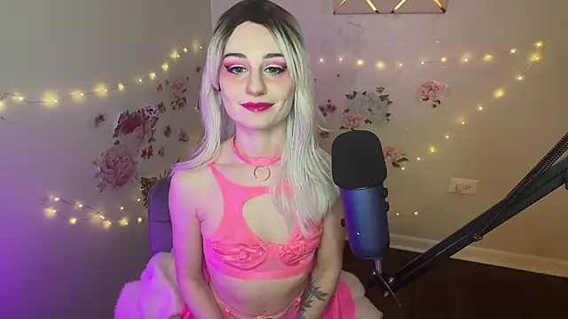 Snapshot of Starr1123 chatting on 3, 4, 2026 Starr1123 online show from 3, 4, 2026