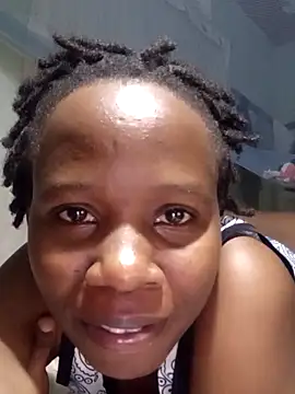 Queentesi online show from 15, 2, 2025