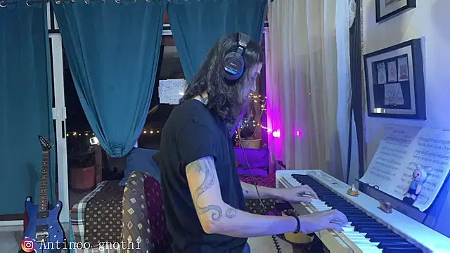 Antinoo Gnothi online show from 2, 12, 2024