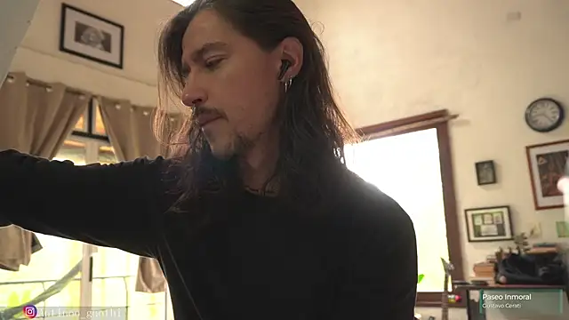 Antinoo Gnothi online show from 31, 12, 2024