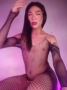 Snapshot of Victor-and-shelly chatting on 5, 4, 2026 Victor-and-shelly online show from 5, 4, 2026