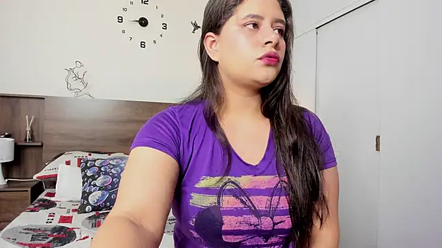 emily adams01 online show from 17, 4, 2026