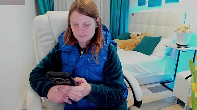 Snapshot of Kathlyn__Heath chatting on 8, 3, 2025 Kathlyn Heath online show from 8, 3, 2025