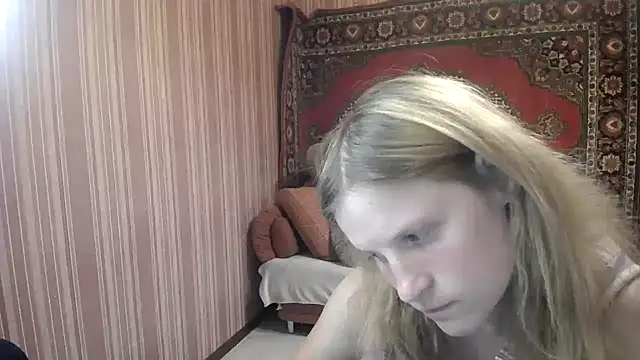 Snapshot of Kathlyn__Heath chatting on 17, 9, 2025 Kathlyn Heath online show from 17, 9, 2025