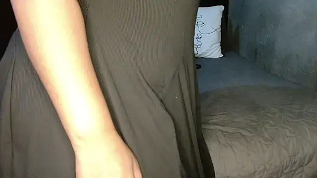 Snapshot of CURVEYDOLLXX chatting on 10, 4, 2026 CURVEYDOLLXX online show from 10, 4, 2026