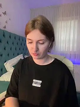 Snapshot of _Chlo__e chatting on 14, 3, 2025 Chlo e online show from 14, 3, 2025