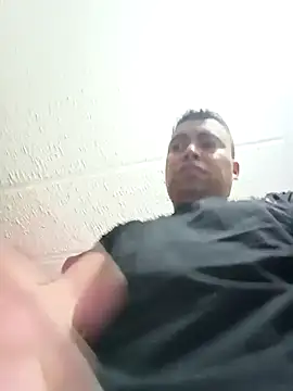 Snapshot of Diego_leon27 chatting on 13, 2, 2025 Diego leon27 online show from 13, 2, 2025