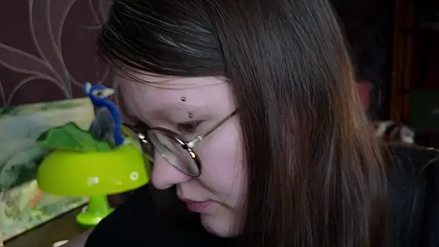 Snapshot of MiriamOr chatting on 13, 3, 2026 MiriamOr online show from 13, 3, 2026