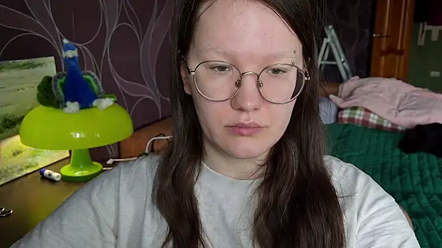 Snapshot of MiriamOr chatting on 17, 4, 2026 MiriamOr online show from 17, 4, 2026