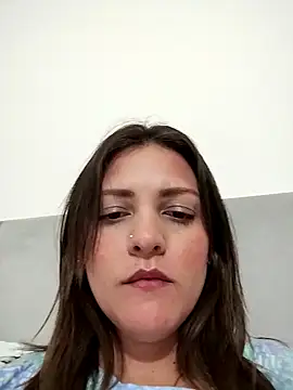 Mia Hampton online show from 22, 3, 2025