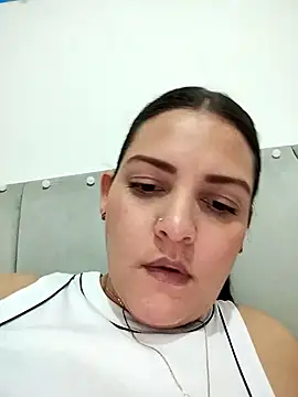 Snapshot of Mia_Hampton chatting on 12, 1, 2026 Mia Hampton online show from 12, 1, 2026