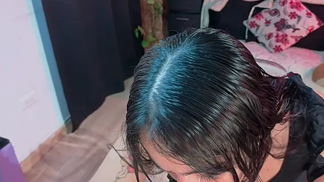 Cuttiealice online show from 21, 9, 2025