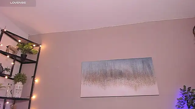 Briana Wells  online show from 17, 2, 2026