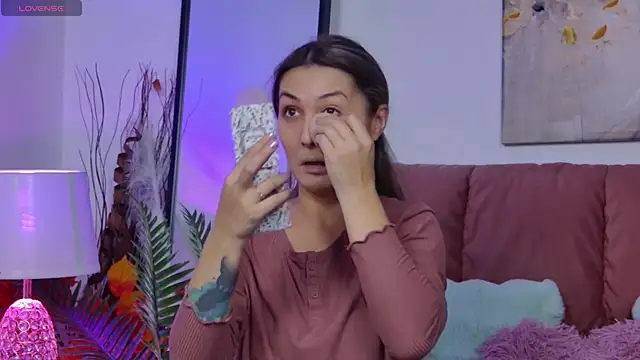 Snapshot of NicolLopeze chatting on 16, 10, 2025 NicolLopeze online show from 16, 10, 2025