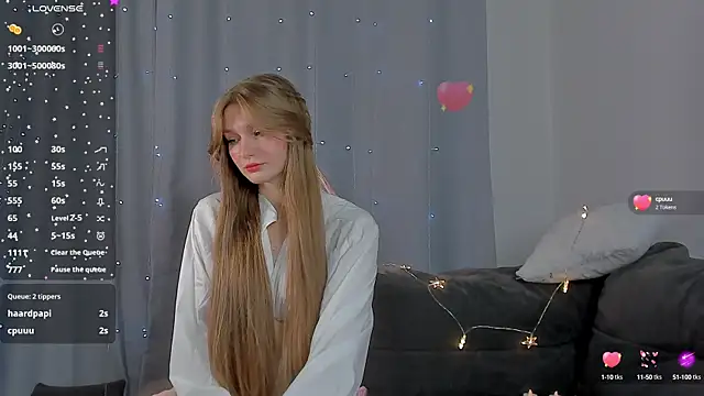 Snapshot of Barbie-Doll- chatting on 12, 12, 2024 Barbie-Doll- online show from 12, 12, 2024