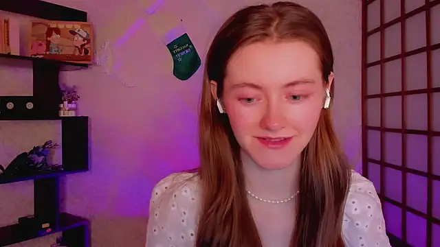 KateCuddle online show from 31, 12, 2024