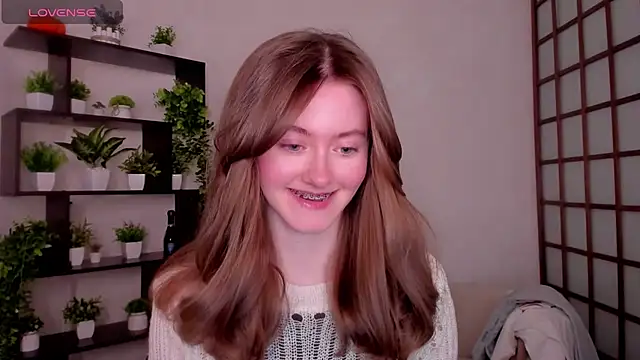 Snapshot of KateCuddle chatting on 2, 2, 2026 KateCuddle online show from 2, 2, 2026