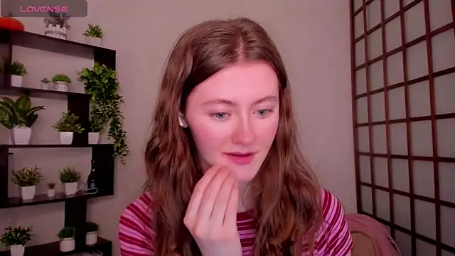 Snapshot of KateCuddle chatting on 17, 2, 2026 KateCuddle online show from 17, 2, 2026