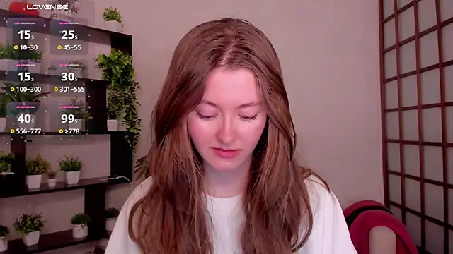 Snapshot of KateCuddle chatting on 16, 4, 2026 KateCuddle online show from 16, 4, 2026