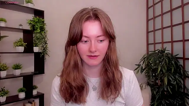 Snapshot of KateCuddle chatting on 29, 7, 2026 KateCuddle online show from 29, 7, 2026