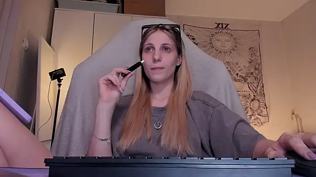 Anna Fink online show from 26, 3, 2026