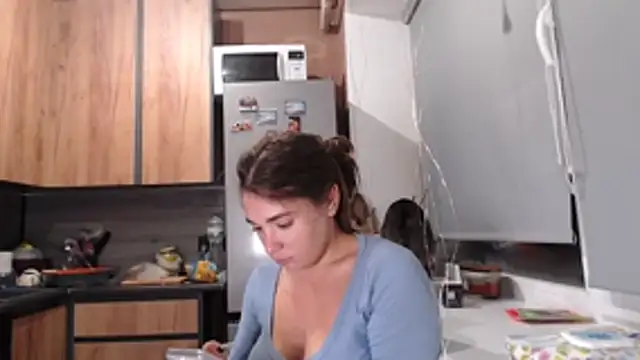 Snapshot of delightful_sofi chatting on 4, 11, 2025 delightful sofi online show from 4, 11, 2025