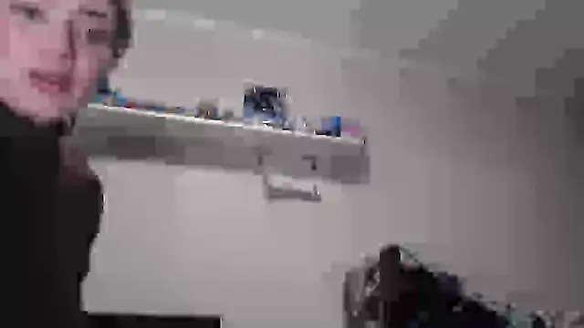 Snapshot of delightful_sofi chatting on 15, 12, 2025 delightful sofi online show from 15, 12, 2025