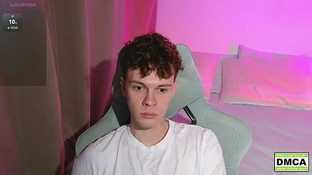 Snapshot of cute_thomas chatting on 22, 12, 2025 cute thomas online show from 22, 12, 2025